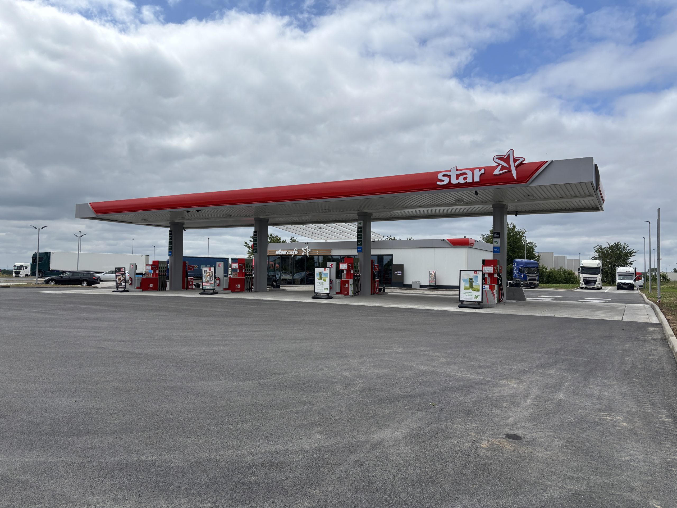 Vier Tankplätze der Orlen/Star Tankstelle in Gera